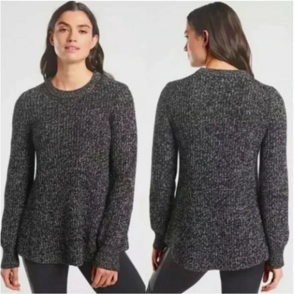 Athleta Sweater Women Wool Cable Knit Wool Blend Black Pull over Size Xxs